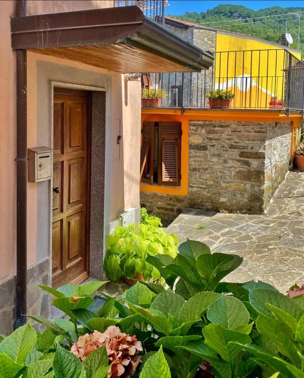 La Casetta Rosa Роккетта-ди-Вара Экстерьер фото